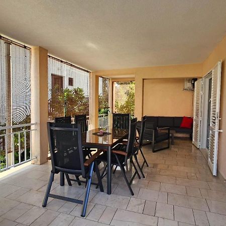 Apartman Lejla Orebić Екстериор снимка