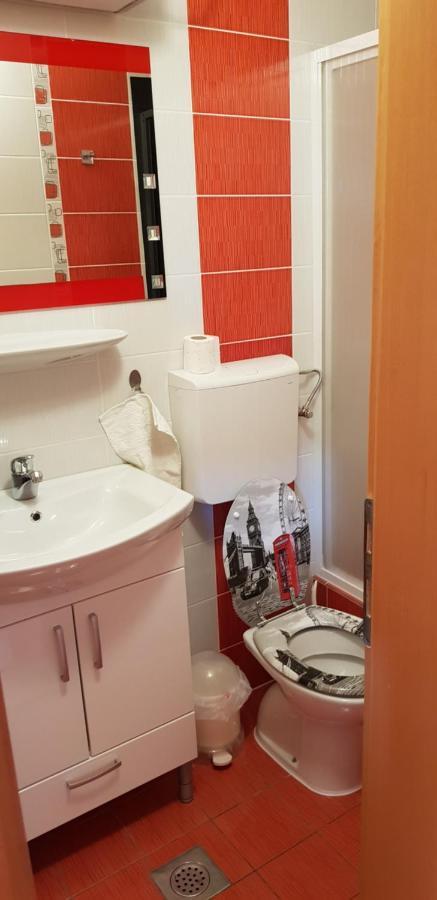 Apartman Lejla Orebić Екстериор снимка